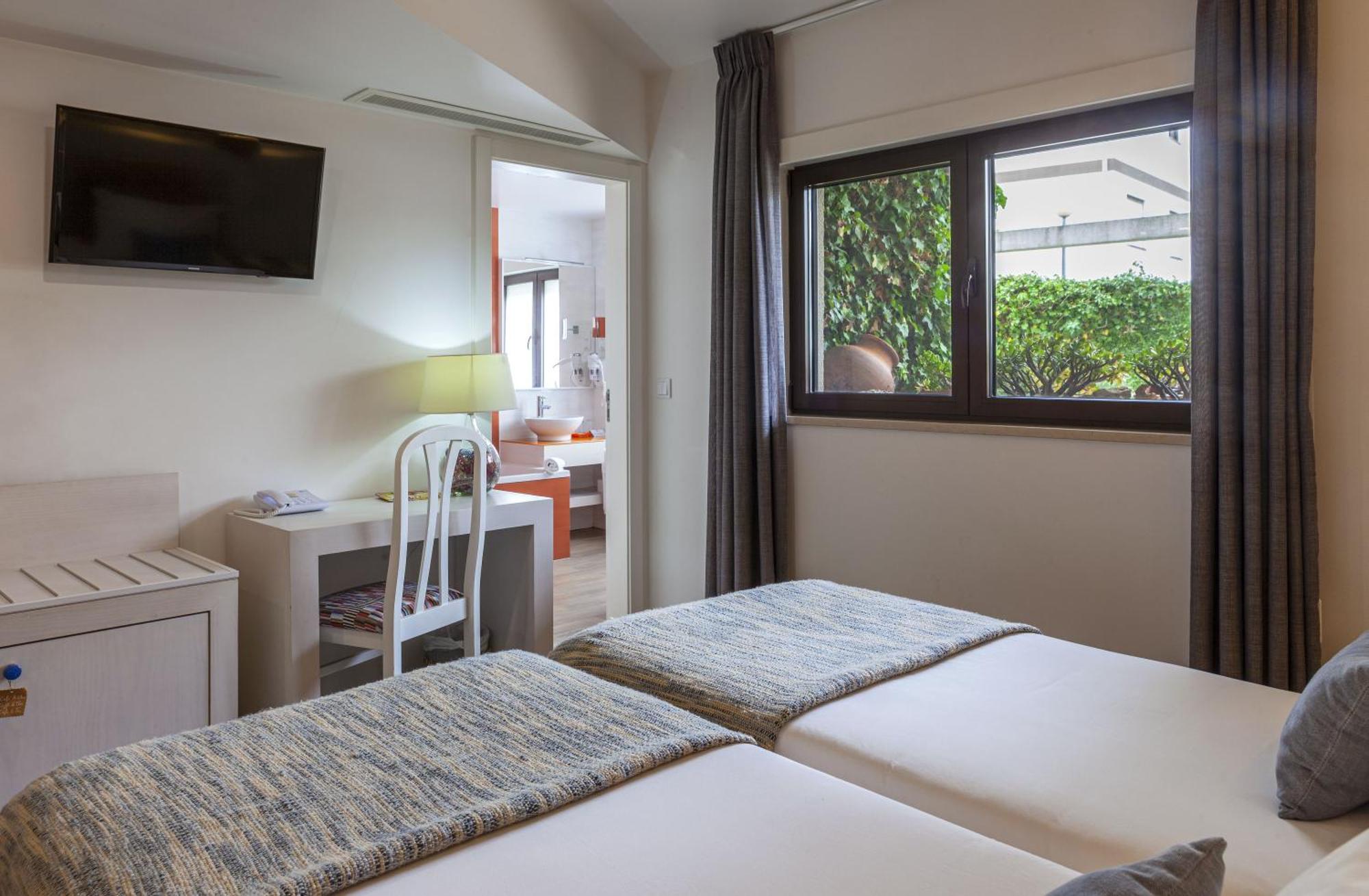 Boutique Hotel Casa Do Outeiro - Arts & Crafts Batalha Bagian luar foto