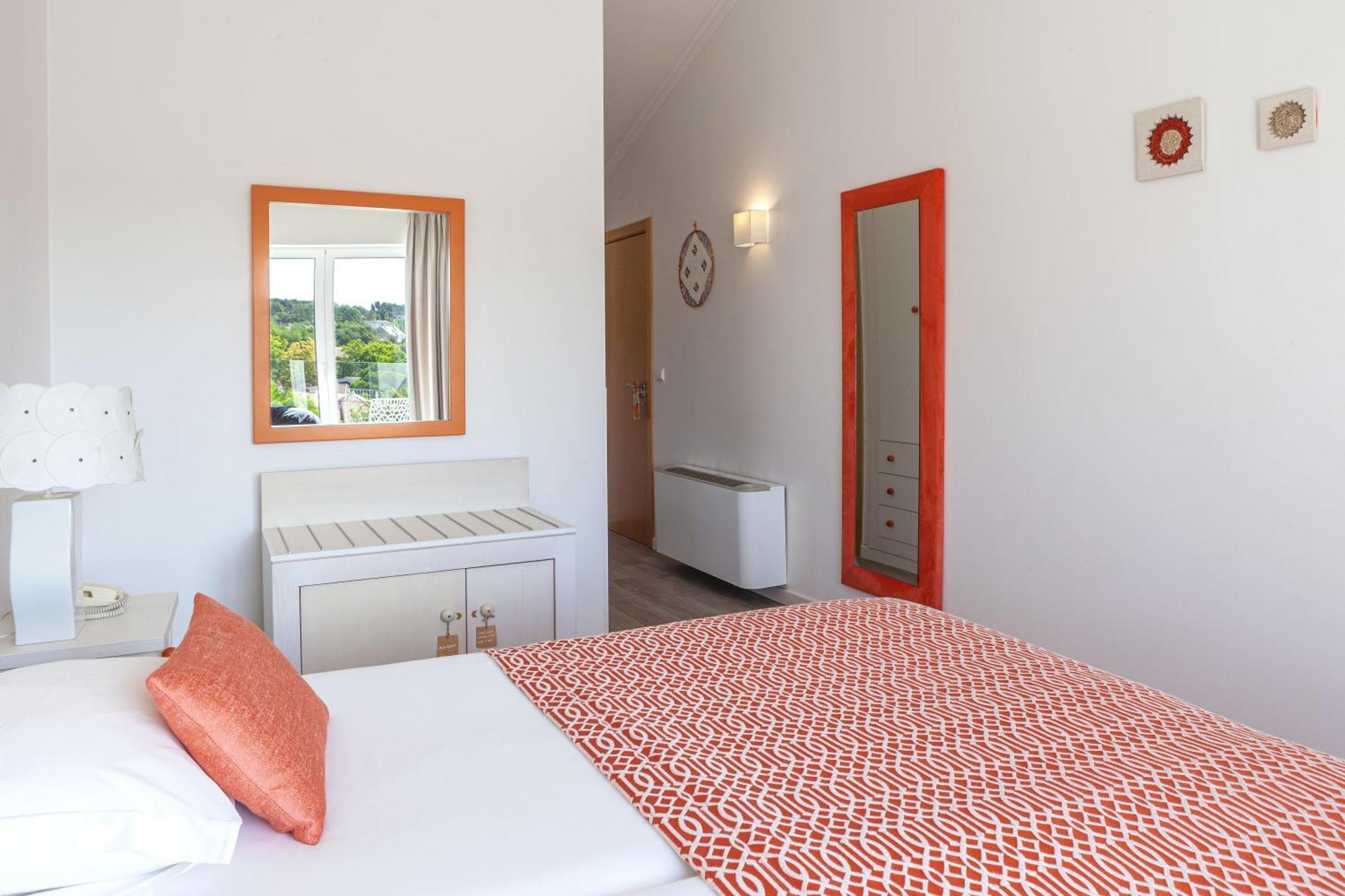 Boutique Hotel Casa Do Outeiro - Arts & Crafts Batalha Bagian luar foto
